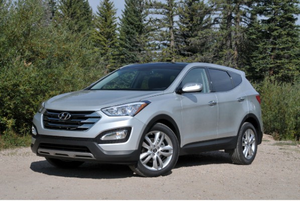 12-hyundai-santa-fe-20131-597x400.jpg