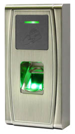 комбинированный биометрический считыватель марки Smartec
